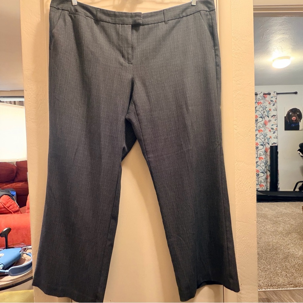 Daisy Fuentes size 22 Slate Wide Leg Trousers